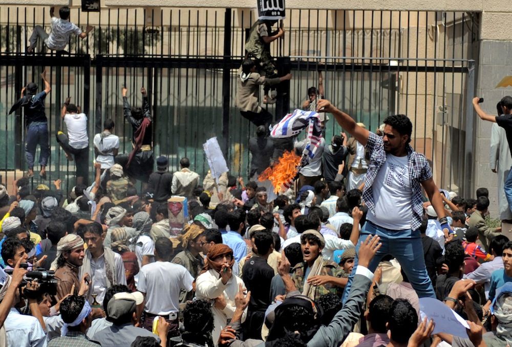 Yemeni protesters storm the US embassy