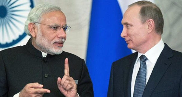 Президент России Владимир Путин и премьер-министр Индии Нарендра Моди © РИА Новости, Сергей Гунеев